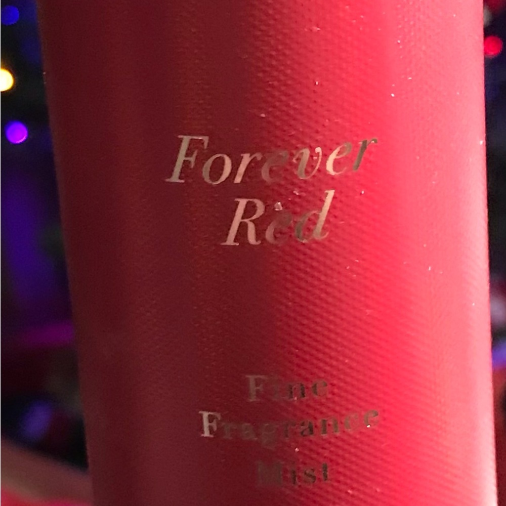 Bath and Body Works fragrance Forever Red